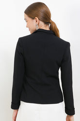 Blazer Slim Fit Wanita Cardinal D0221J01A